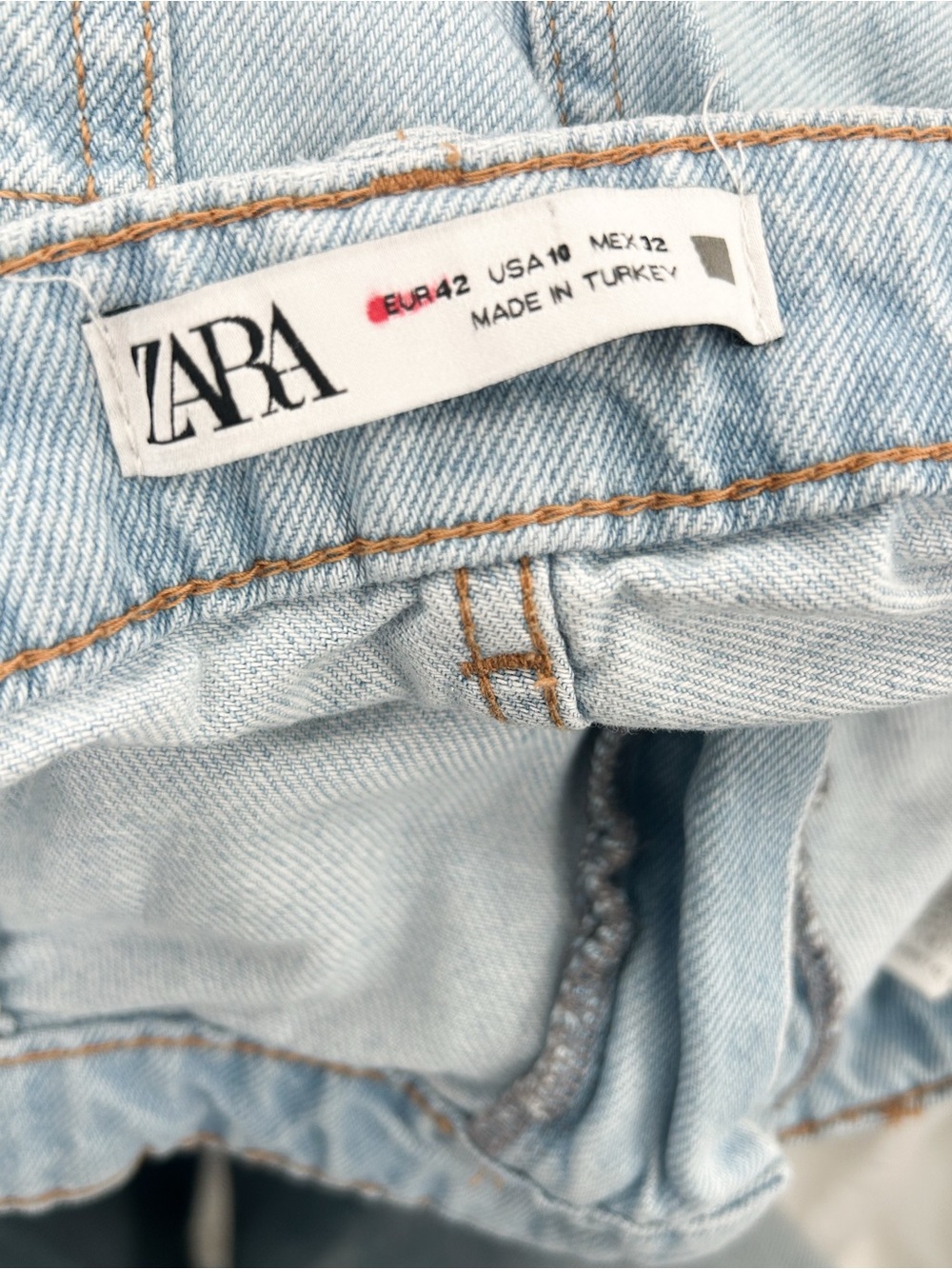 Zara Mid Rise Wide Leg Jeans with Darts Light Blue 30 - Picture 2 of 14